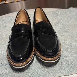 Antonio Maurizi Black and Tan Loafers for Women